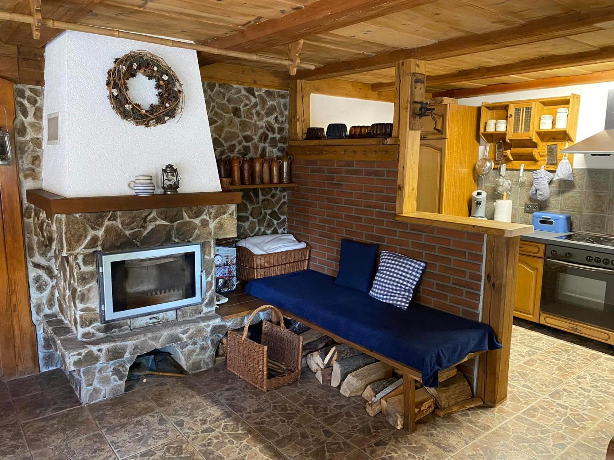 Chaloupka Kralovstvi Villa Sluknov ภายนอก รูปภาพ